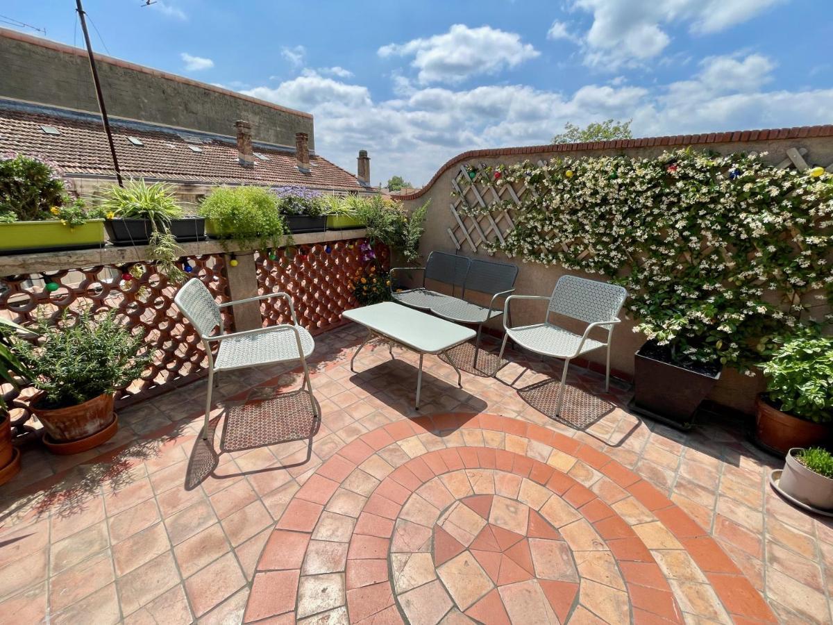 Appartamento L'Atypique - T3 Grande Terrasse, Bbq Vue Et Cheminee Avignone Esterno foto
